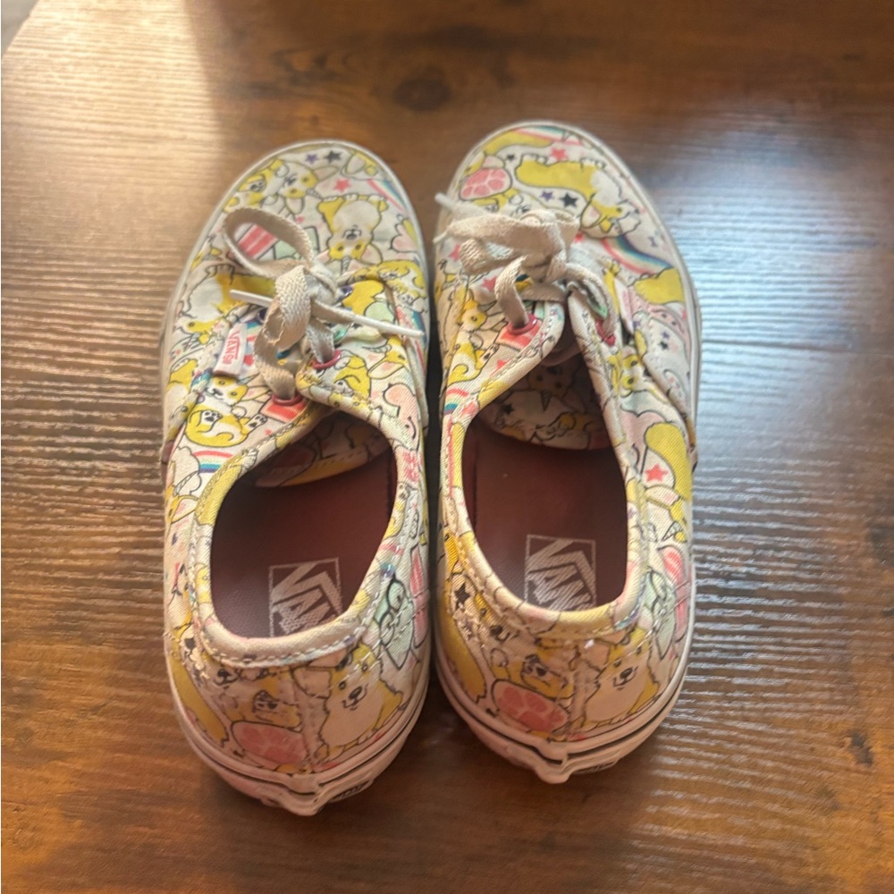Corgi Girls Size 3 Vans Like New - Picture 3 of 3